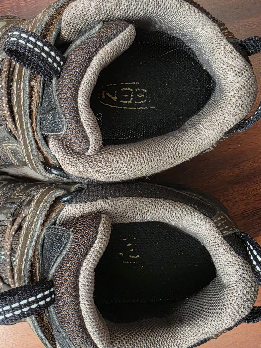 Keen Kids Brown and Black Trail Shoes - Picture 5 of 7